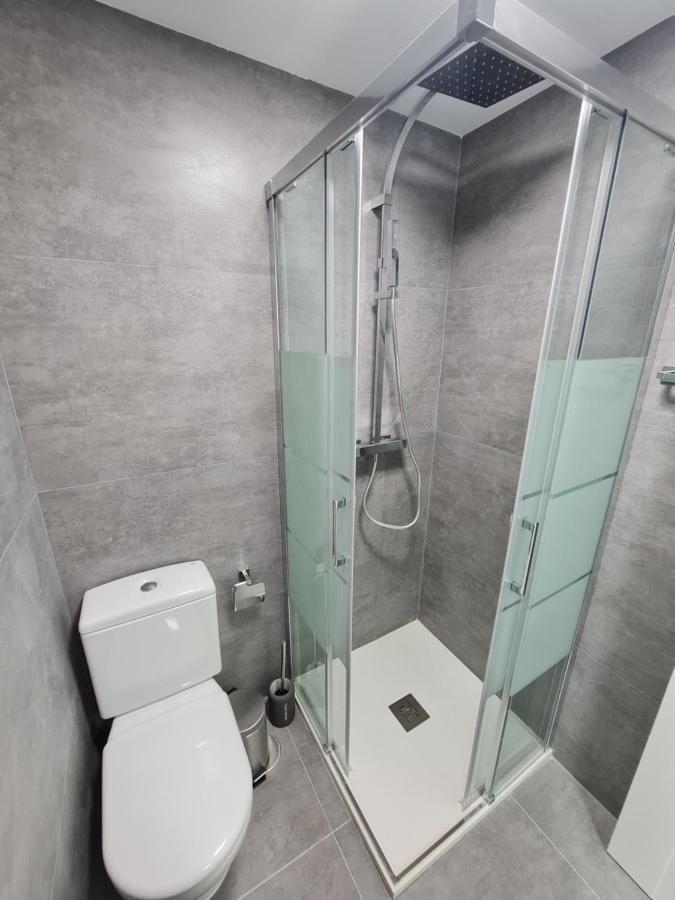 Modern 3 Bedroom Luxury Apartment In Торемолинос Екстериор снимка